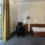 Cjd Castell Hotel 3*