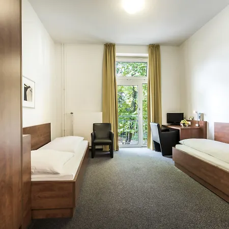 Cjd Castell Bonn