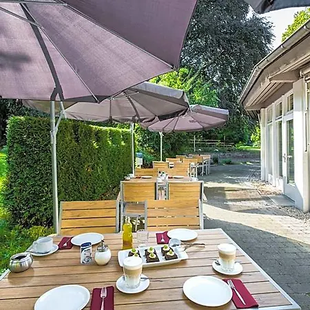 Cjd Castell Szálloda Bonn