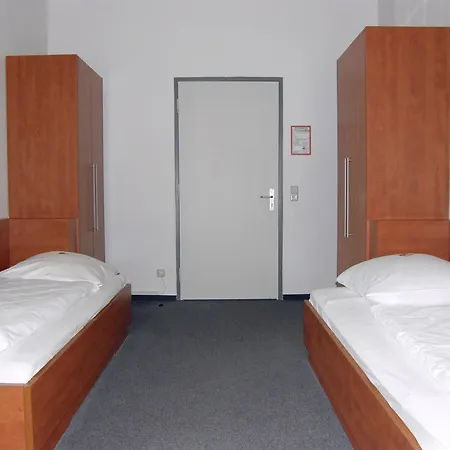 波恩卡斯特尔cjd酒店