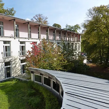 波恩卡斯特尔cjd酒店